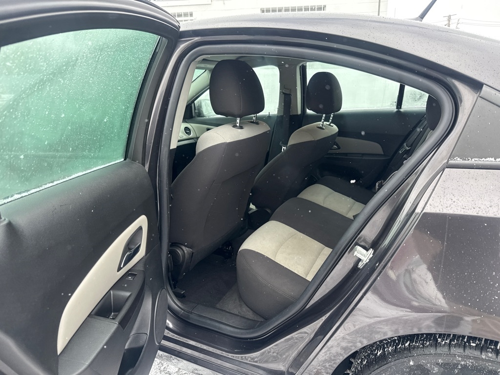 Chevrolet Cruze LS Auto 2014