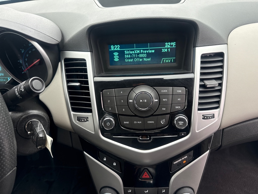 Chevrolet Cruze LS Auto 2014