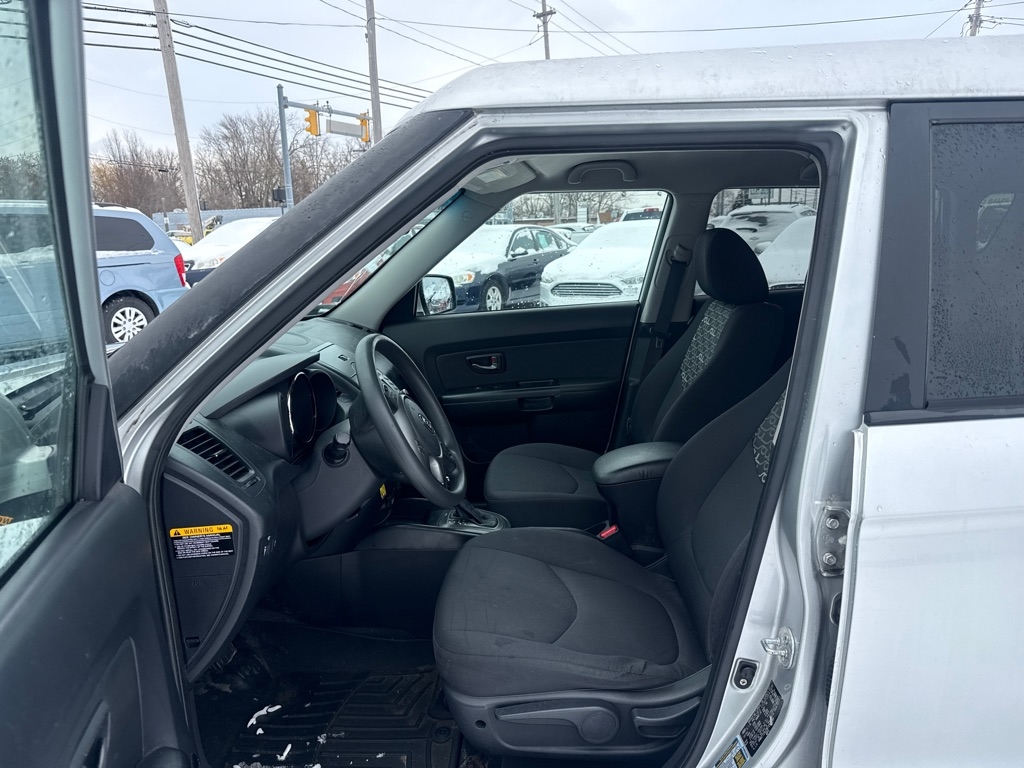 Kia Soul + 2011