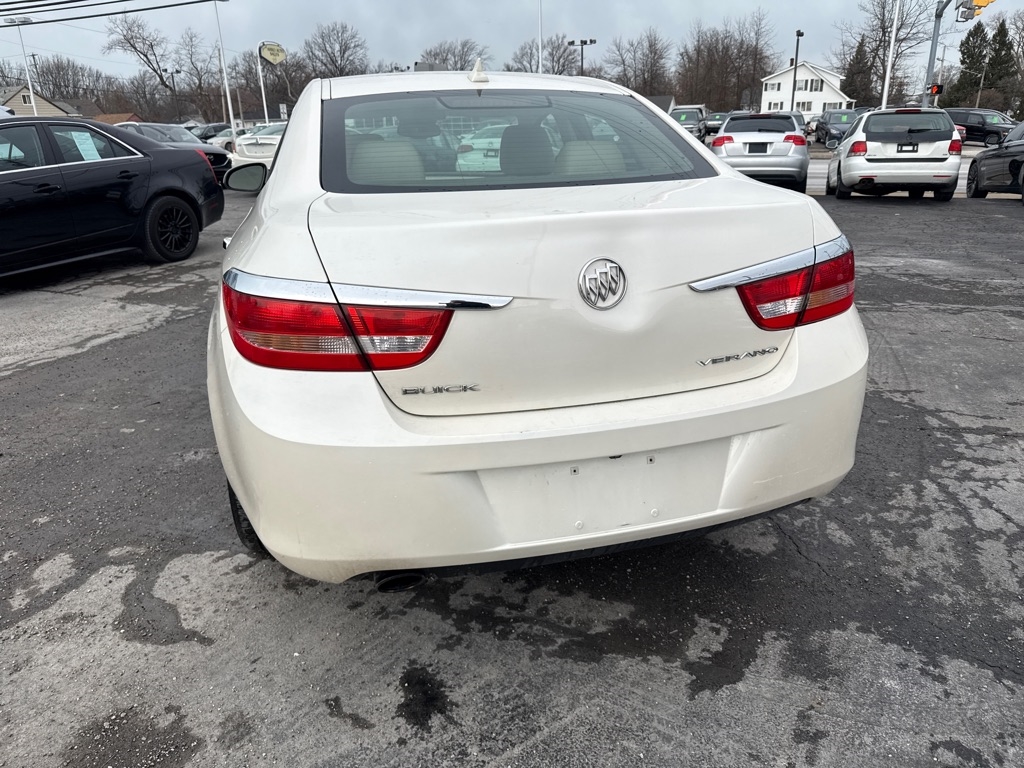 Buick Verano Base 2013
