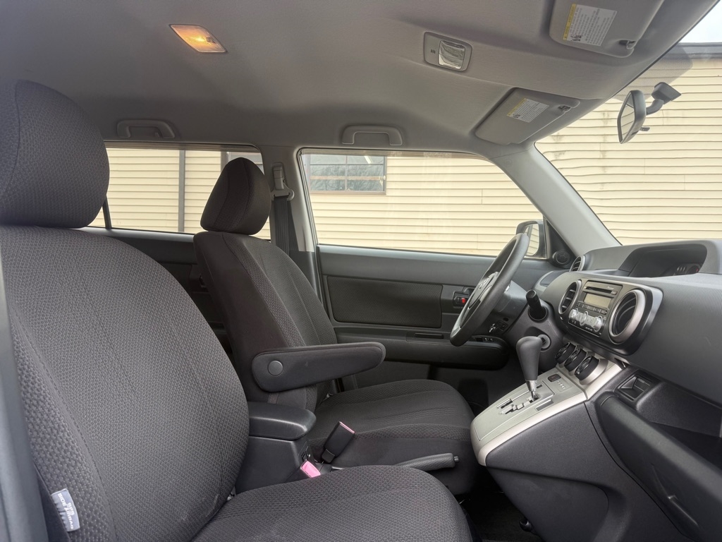 Scion xB Wagon 2008