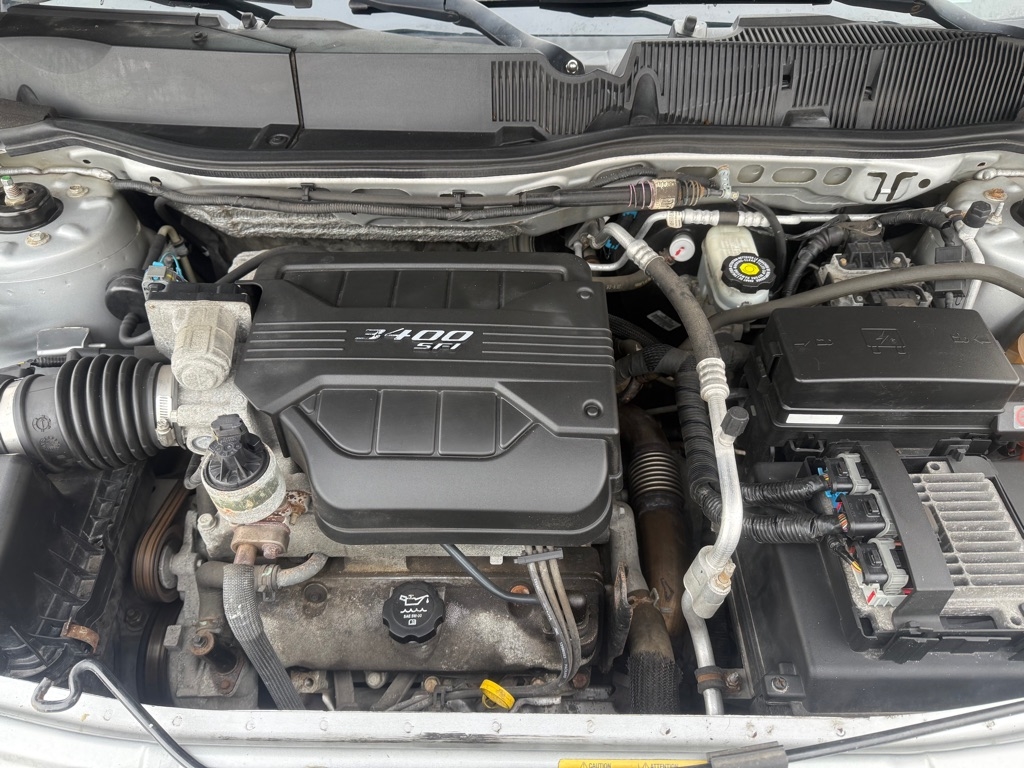 Chevrolet Equinox LS 2WD 2005