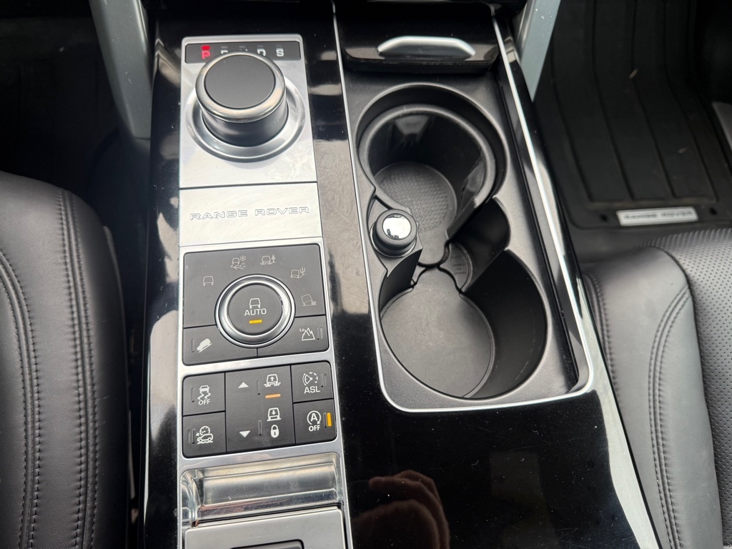 Land Rover Range Rover HSE 2016