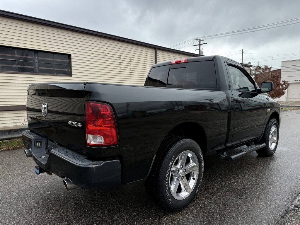 RAM 1500 Tradesman Regular Cab SWB 4WD 2013