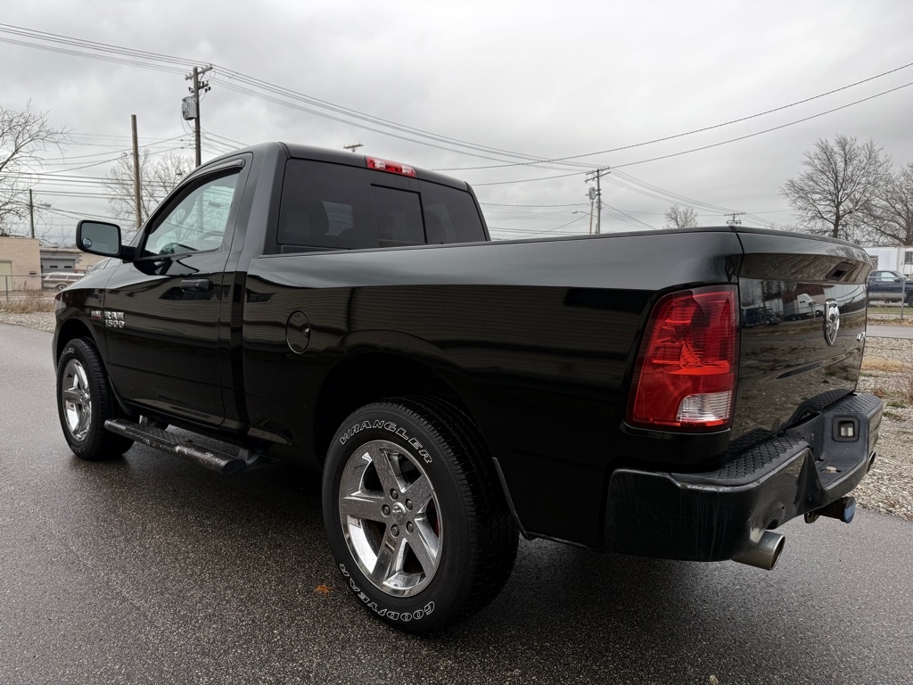 RAM 1500 Tradesman Regular Cab SWB 4WD 2013