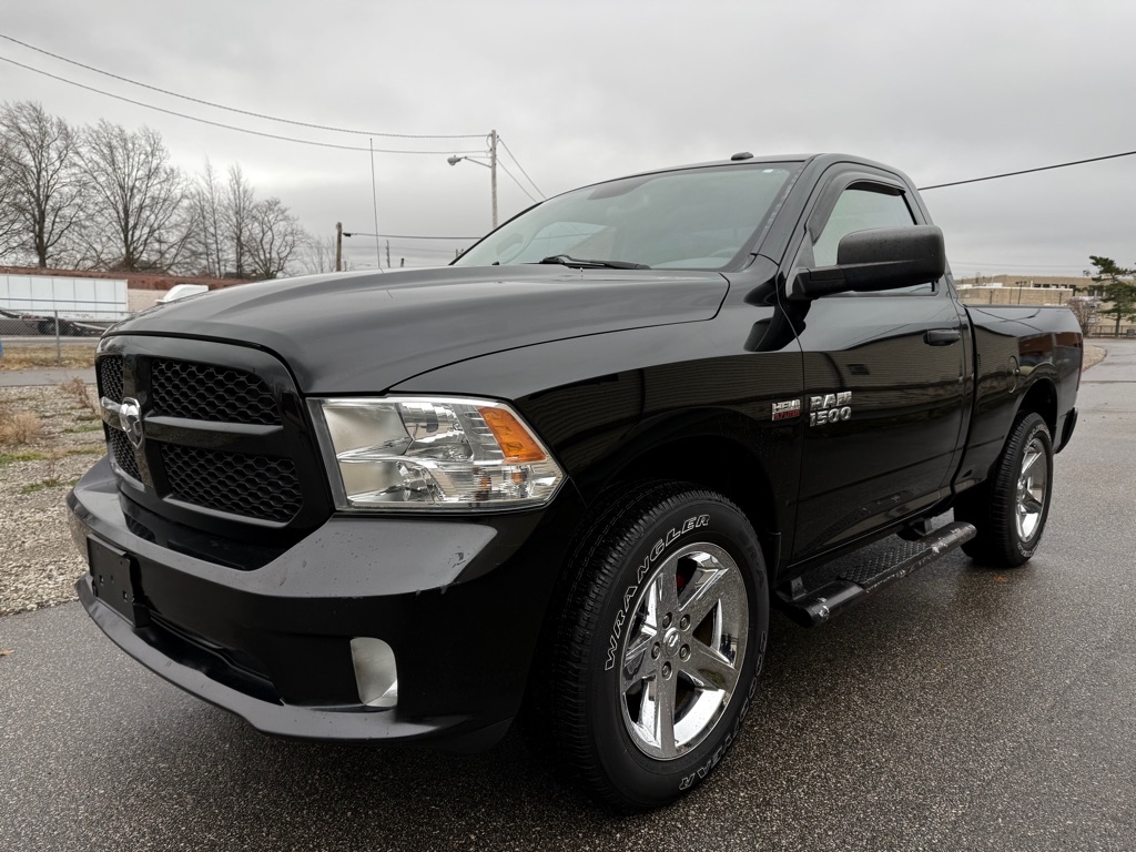 RAM 1500 Tradesman Regular Cab SWB 4WD 2013