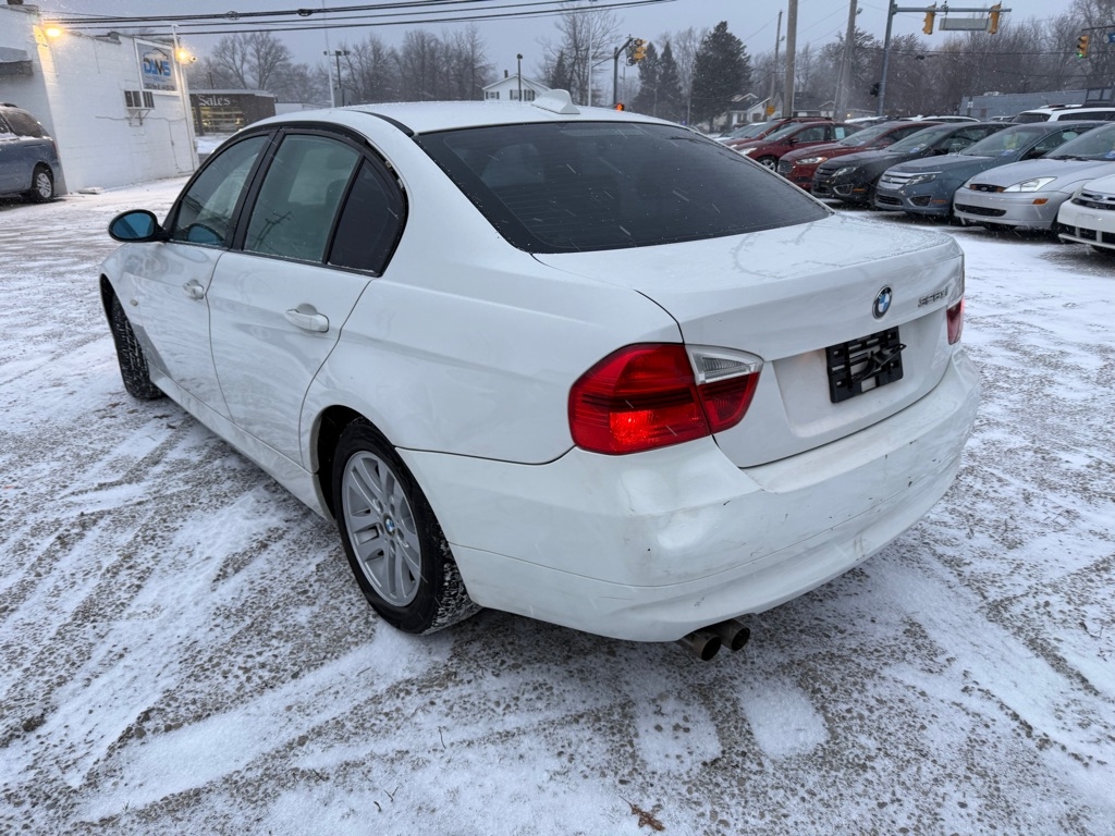 BMW 3-Series 328xi 2007
