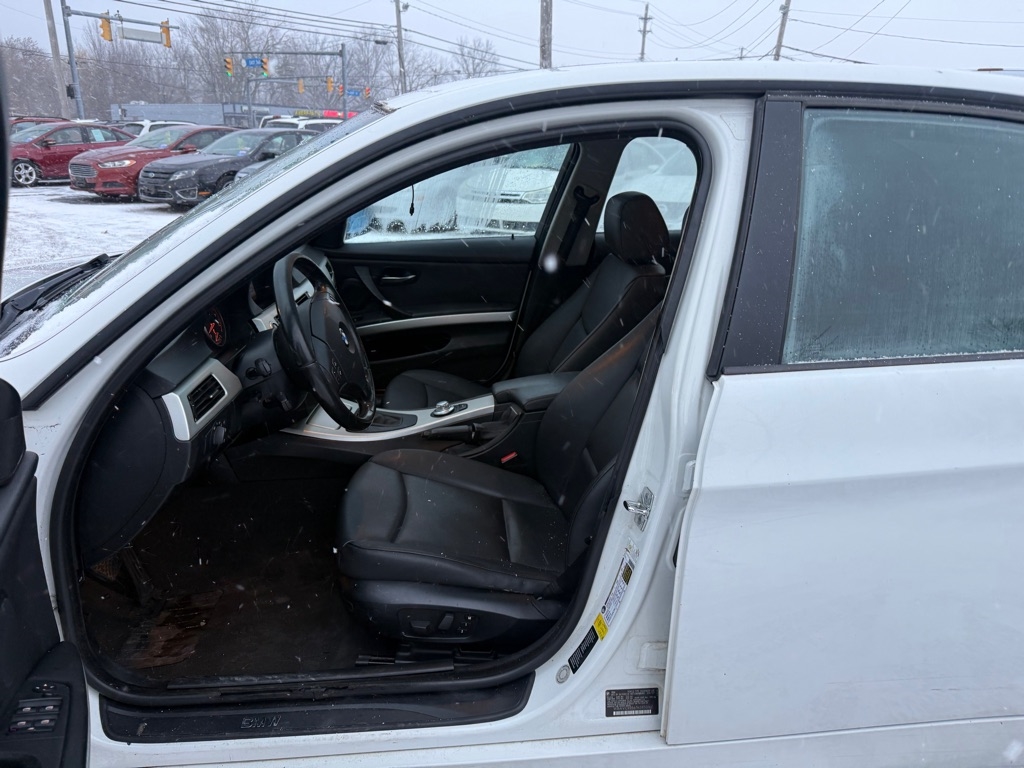 BMW 3-Series 328xi 2007