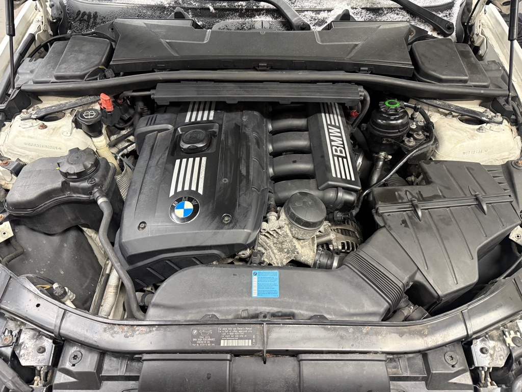 BMW 3-Series 328xi 2007