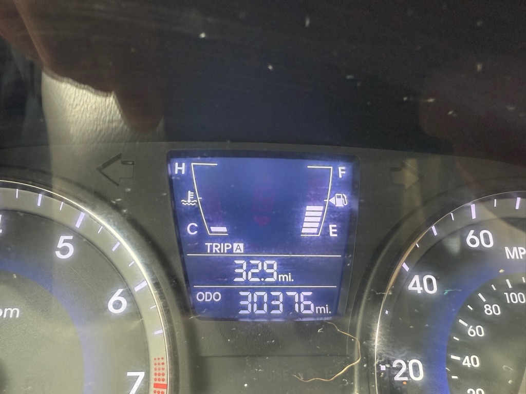 Hyundai Accent GLS 4-Door 2012