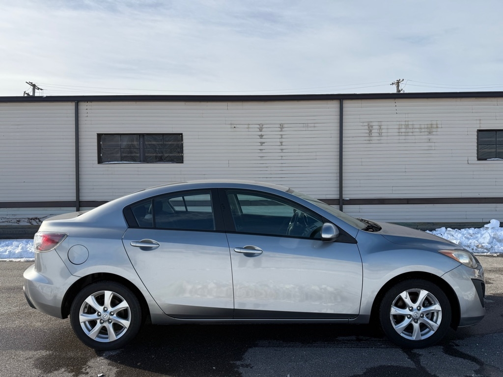 Mazda MAZDA3 i SV 4-Door 2010