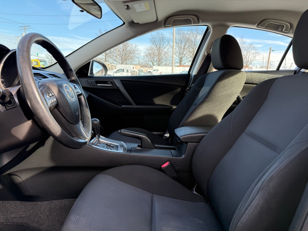 Mazda MAZDA3 i SV 4-Door 2010