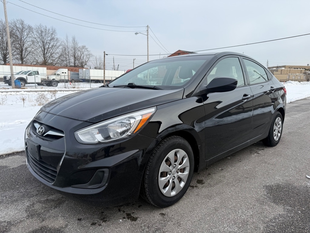 Hyundai Accent SE 4-Door 6A 2017