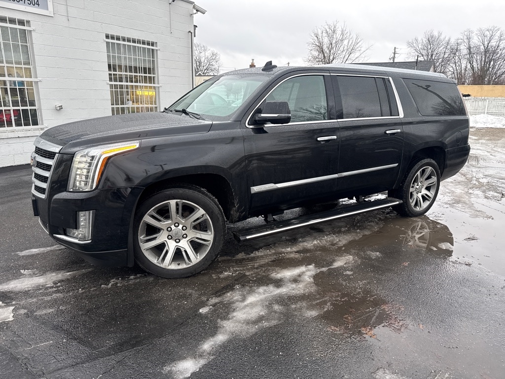 Cadillac Escalade ESV Premium 4WD 2016