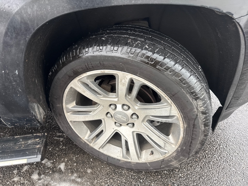 Cadillac Escalade ESV Premium 4WD 2016