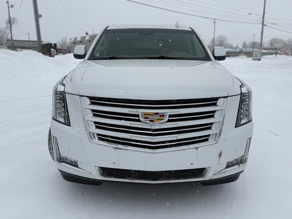 Cadillac Escalade Platinum 4WD 2016