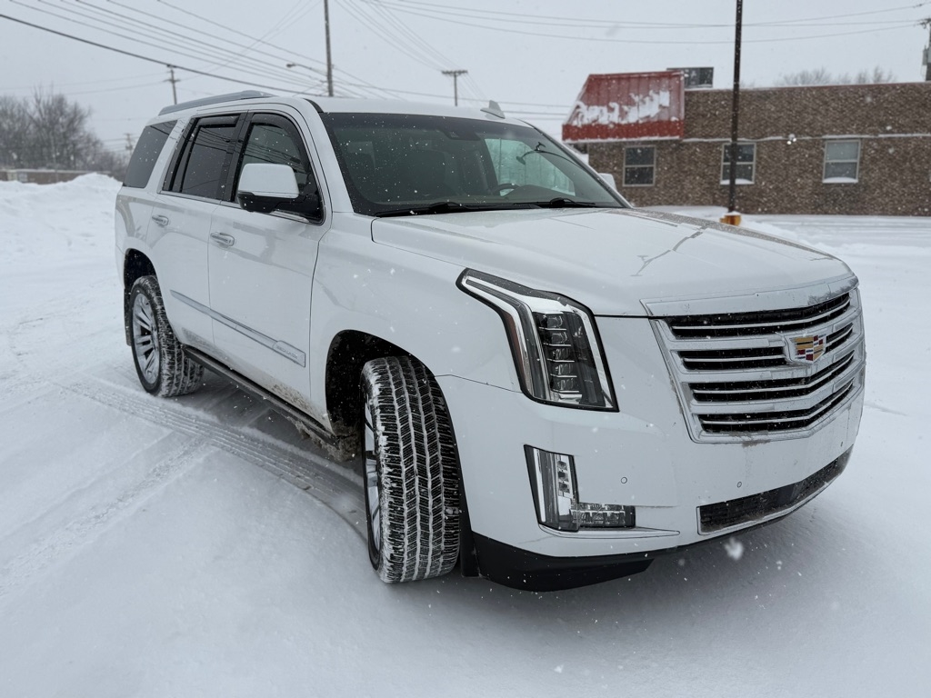 Cadillac Escalade Platinum 4WD 2016