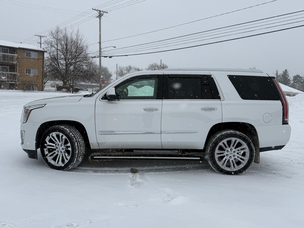 Cadillac Escalade Platinum 4WD 2016