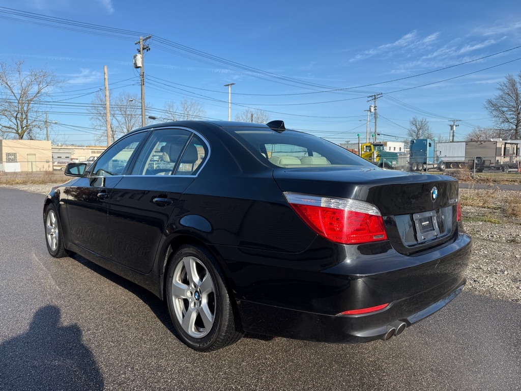 BMW 5-Series 535xi 2008