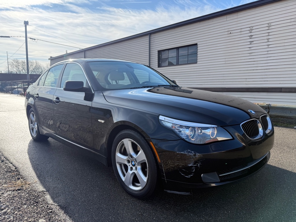 BMW 5-Series 535xi 2008