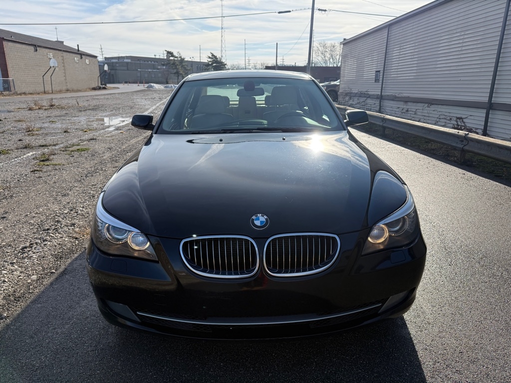 BMW 5-Series 535xi 2008