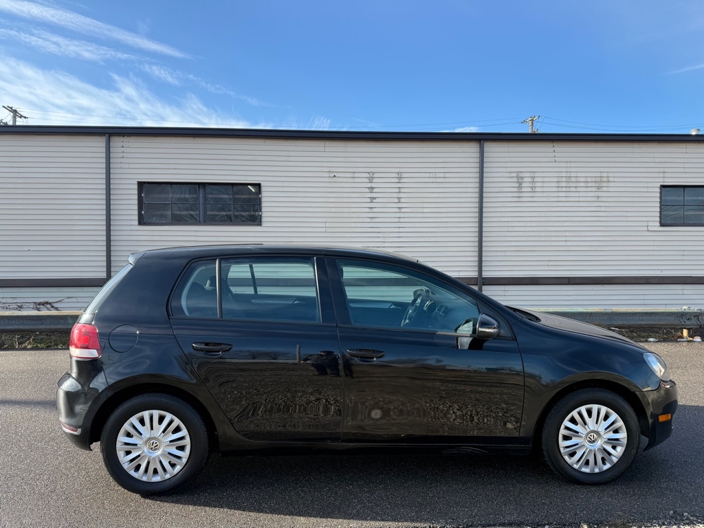 Volkswagen Golf 2.5L Conv & Sunroof 4 Door PZEV 2013