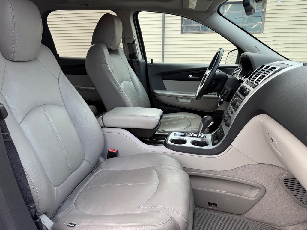 GMC Acadia SLE-2 AWD 2012