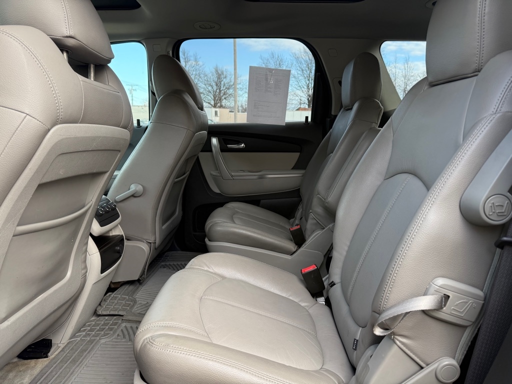 GMC Acadia SLE-2 AWD 2012