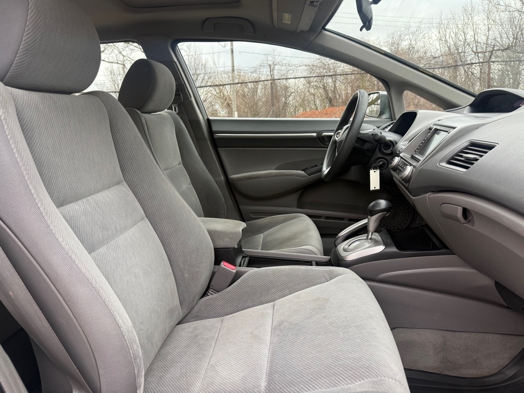 Honda Civic EX Sedan 5-Speed AT 2009