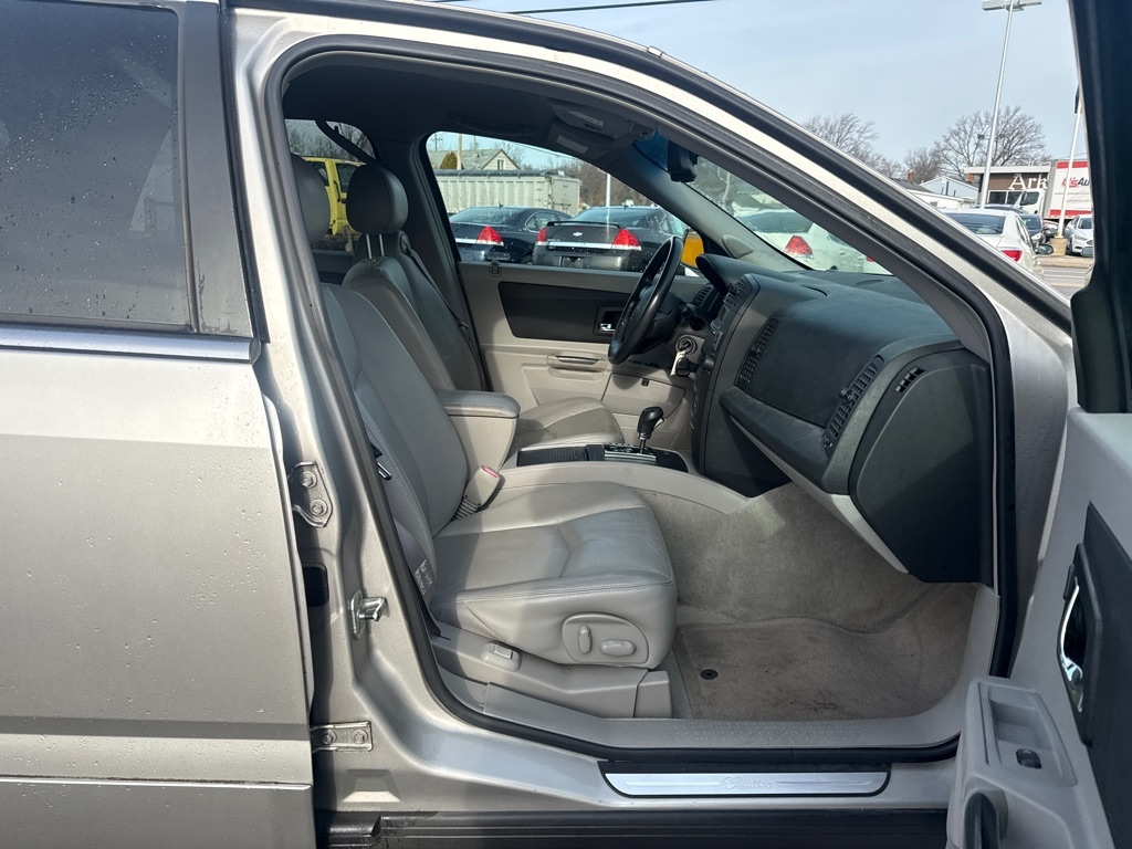 Cadillac SRX V6 2006