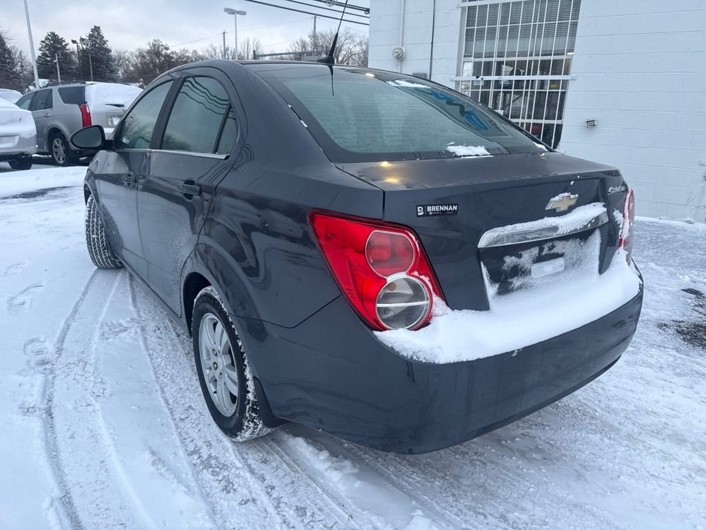 Chevrolet Sonic 1LT Sedan 2012