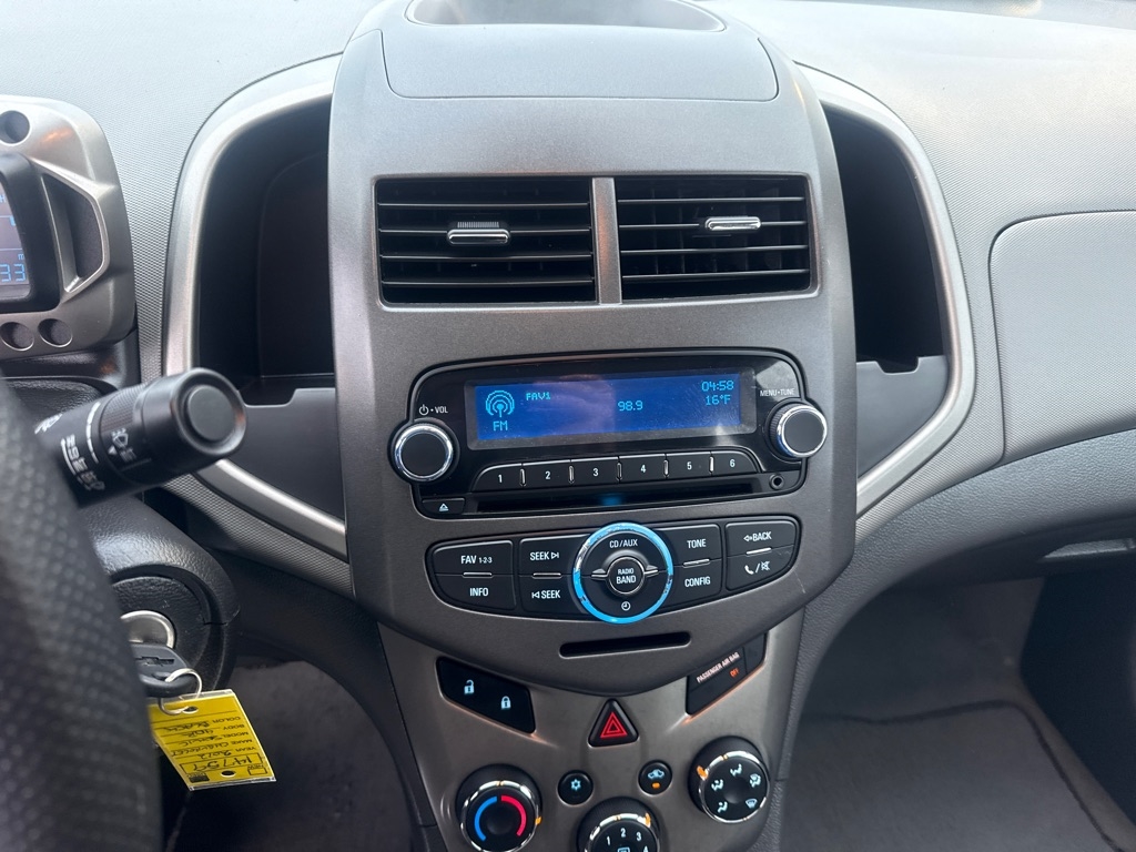 Chevrolet Sonic 1LT Sedan 2012