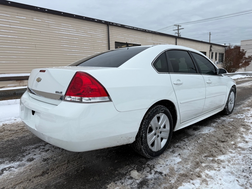 Chevrolet Impala LS 2010