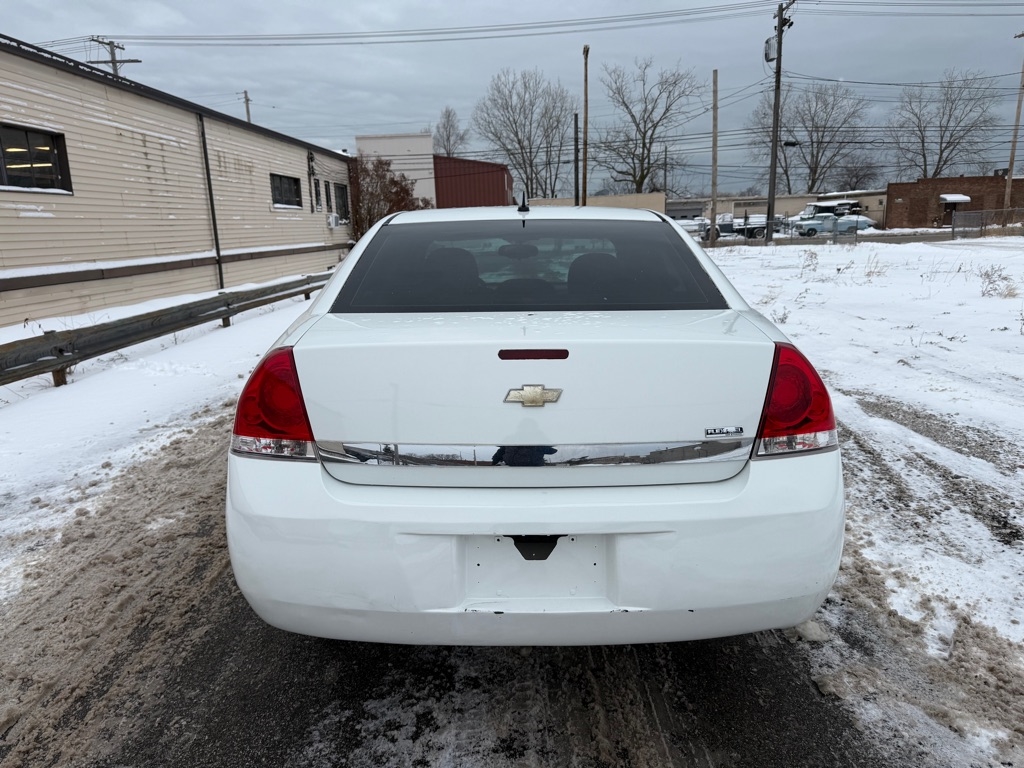 Chevrolet Impala LS 2010