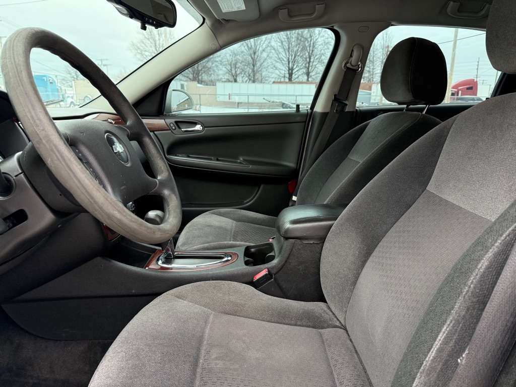 Chevrolet Impala LS 2010