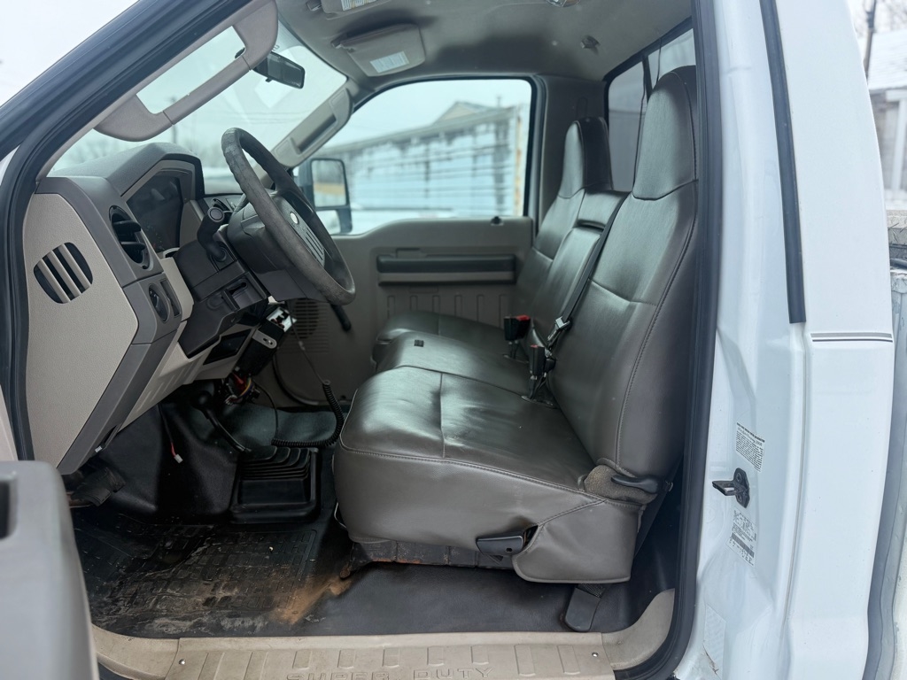 Ford F-350 SD XL 4WD 2009