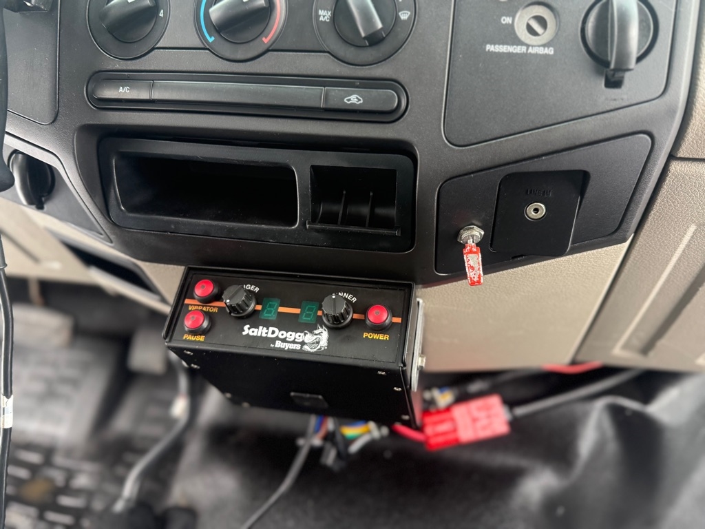 Ford F-350 SD XL 4WD 2009