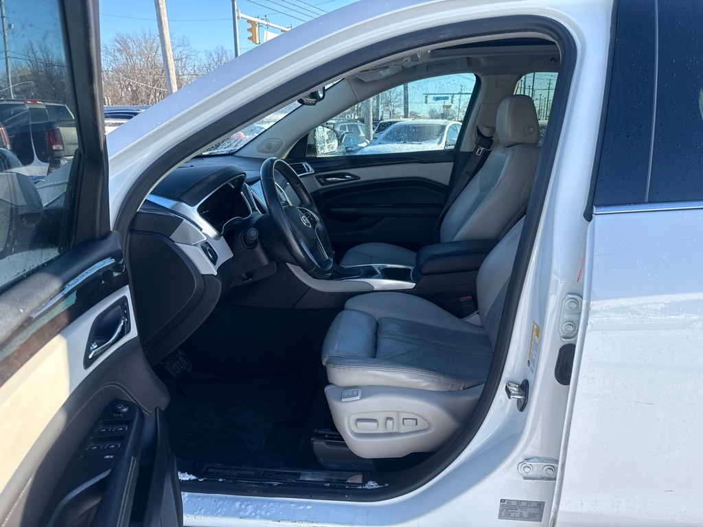 Cadillac SRX Performance Collection FWD 2016