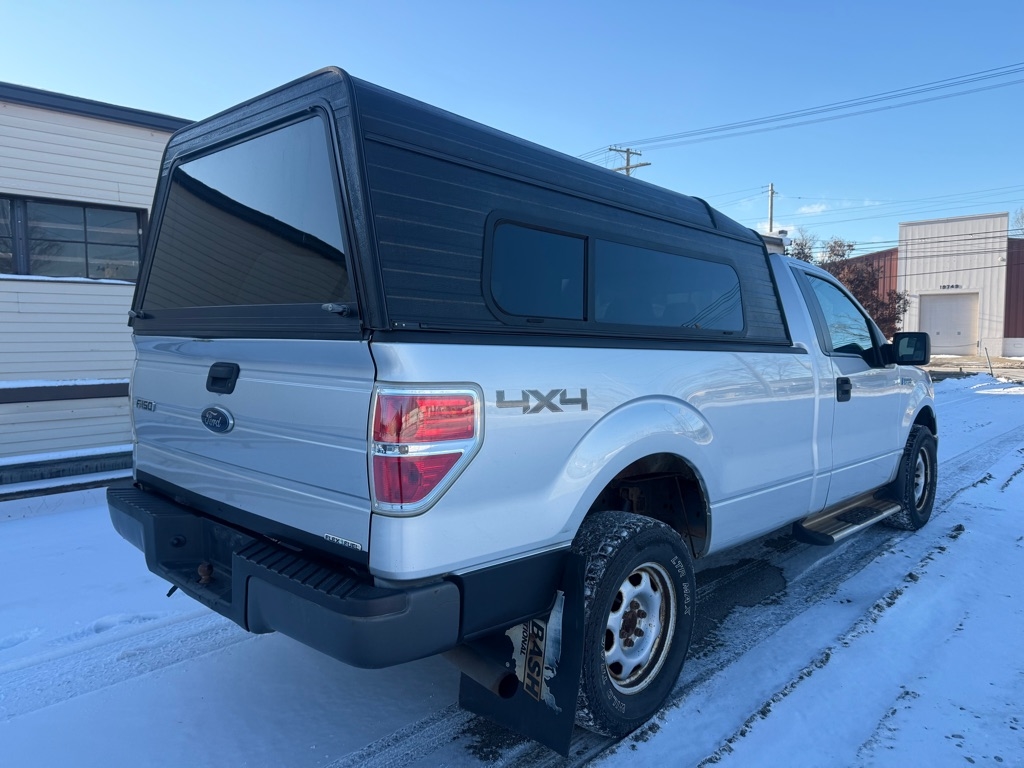 Ford F-150 XLT 8-ft. Bed 2WD 2013