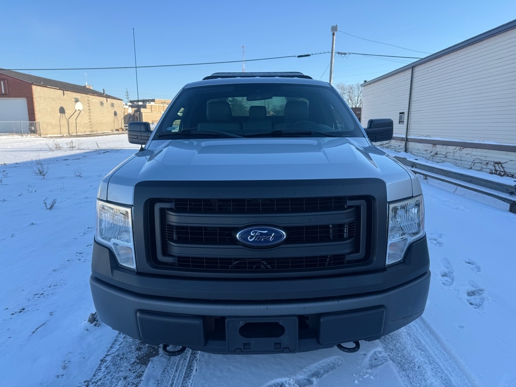 Ford F-150 XLT 8-ft. Bed 2WD 2013