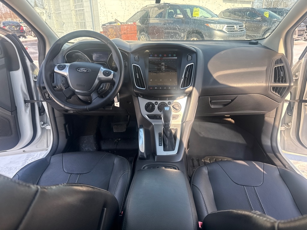 Ford Focus SE Sedan 2013