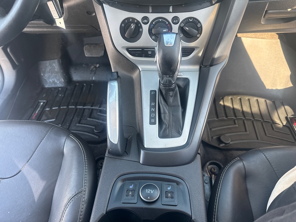 Ford Focus SE Sedan 2013