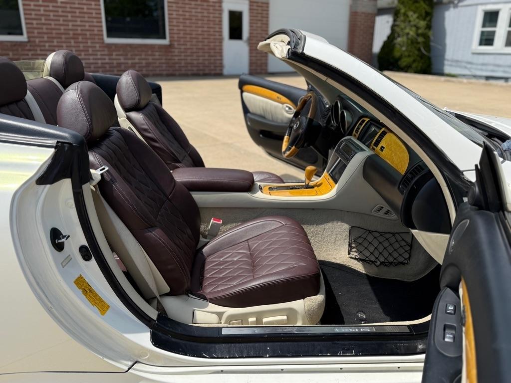 Lexus SC 430 Convertible 2002