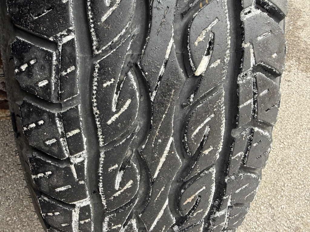 Chevrolet Silverado 1500 LS Crew Cab 4WD 2010