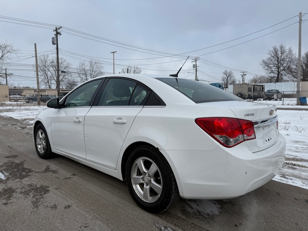 Chevrolet Cruze 1LT 2012
