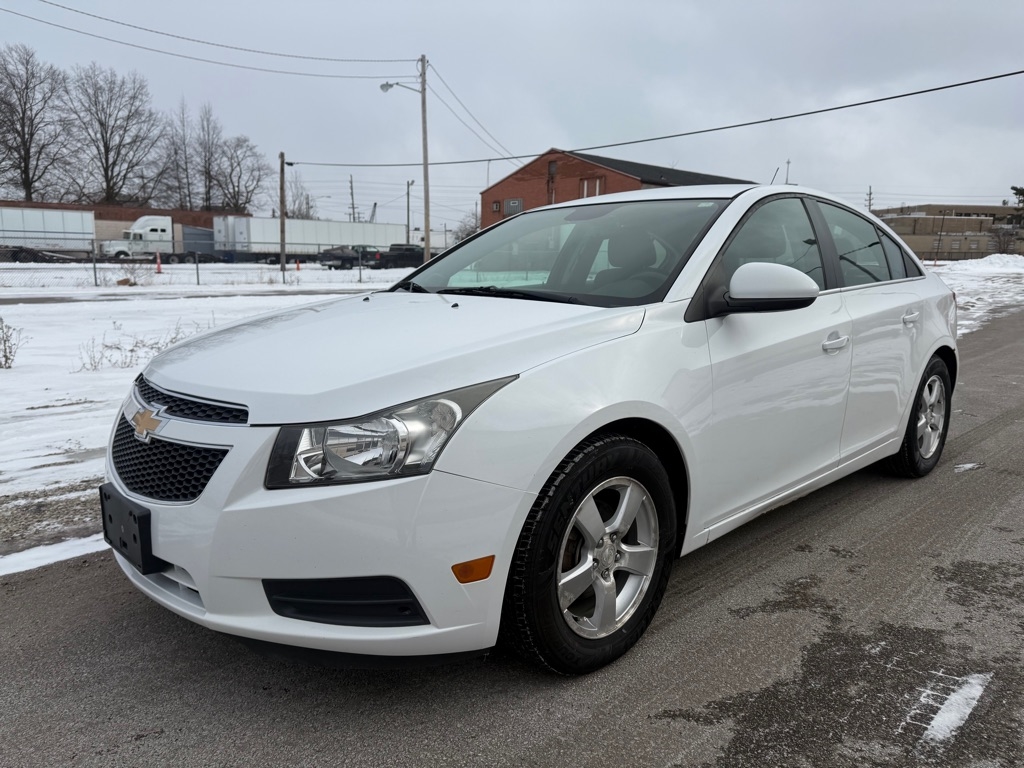 Chevrolet Cruze 1LT 2012