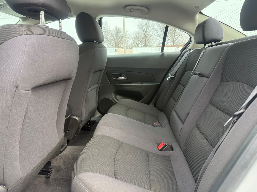 Chevrolet Cruze 1LT 2012