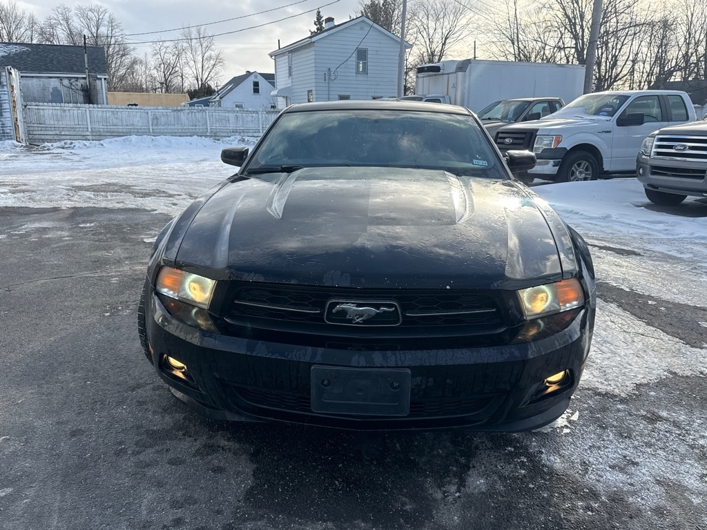 Ford Mustang V6 Coupe 2012
