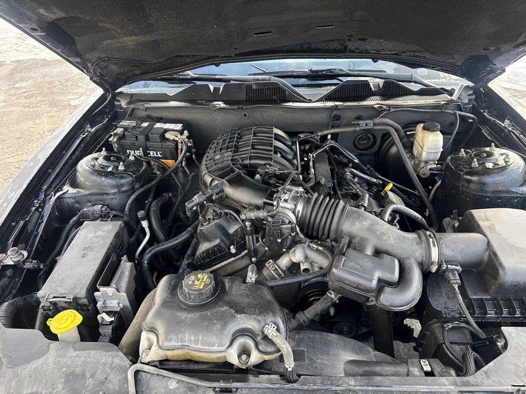 Ford Mustang V6 Coupe 2012