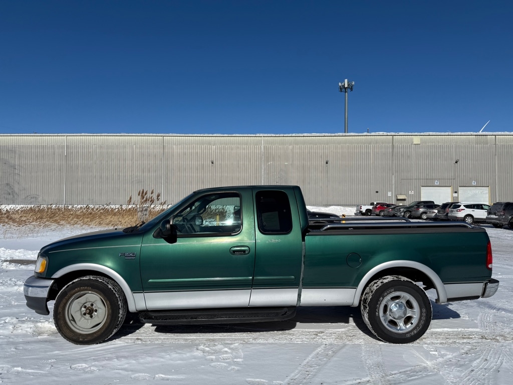 Ford F-150 Lariat SuperCab Short Bed 2WD 2000